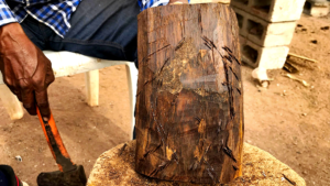 Tallado de madera de palo fierro